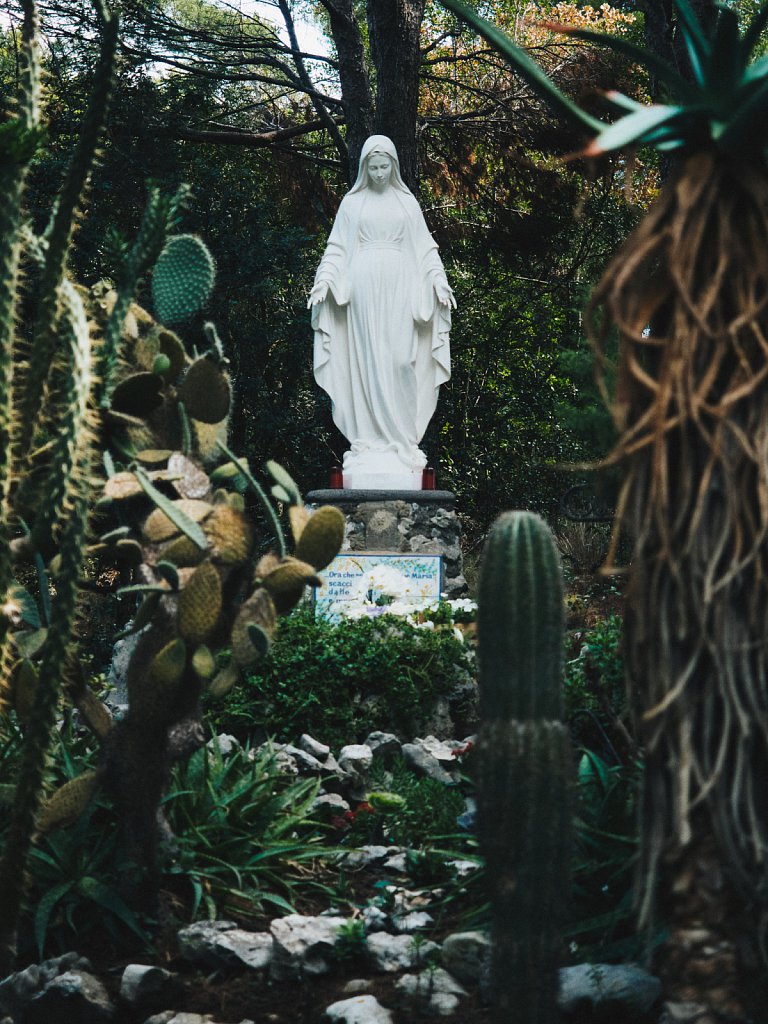 A saint statue in Capri island